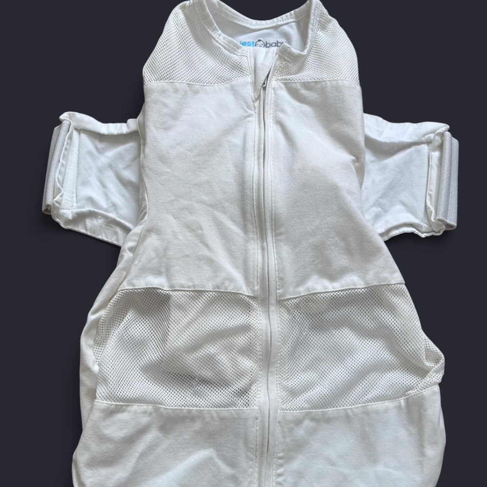 Happiest baby swaddle SNOO sleepsack white gender neutral size small